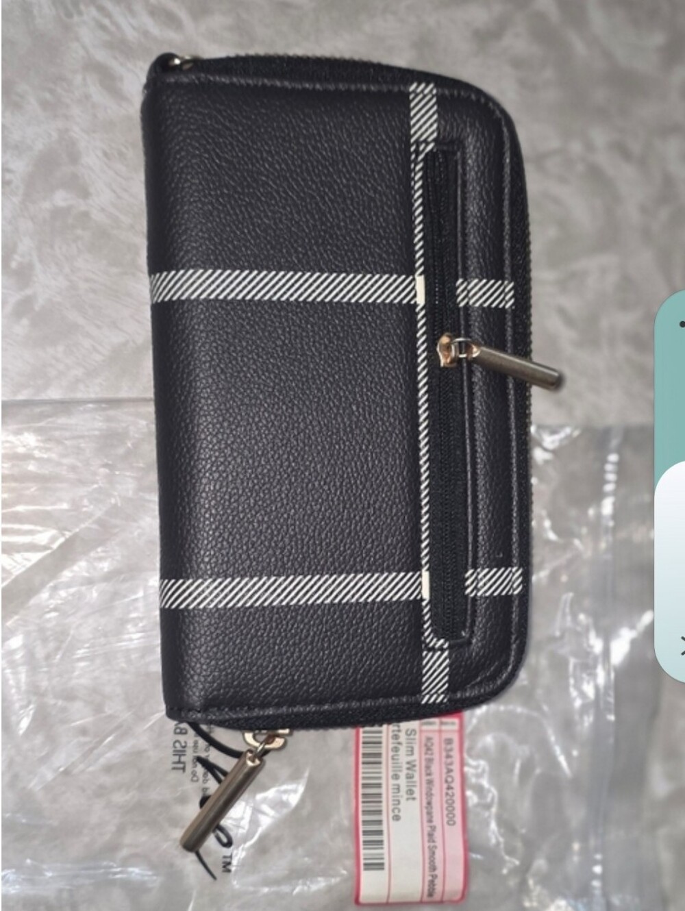 Thirty-One Plaid Slim Wallet in black windowpane